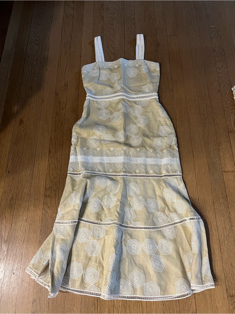 Alexis Delanna Ladder-stitch Mermaid Dress In Beige Embroidery Size Small - Picture 2 of 9